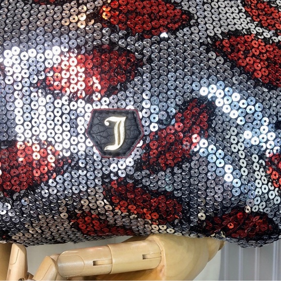 JUICY COUTURE Red Lipstick Kiss Lips Sequin Adjustable Crossbody Shoulder Bag - Picture 6 of 17